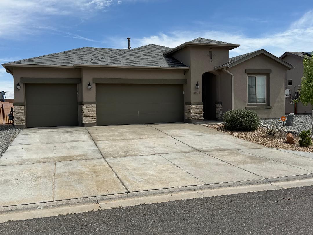 Photo 1 of Sale Pending at 4654 Manzano Peak St Sw, Los Lunas, NM 87031 | MLS# 1104313 | Listing updated on 2026-09-18