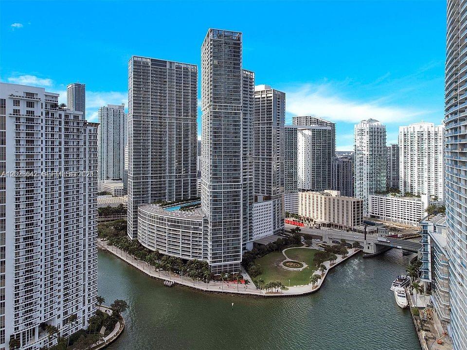 Iconbrickell Condo No 1
