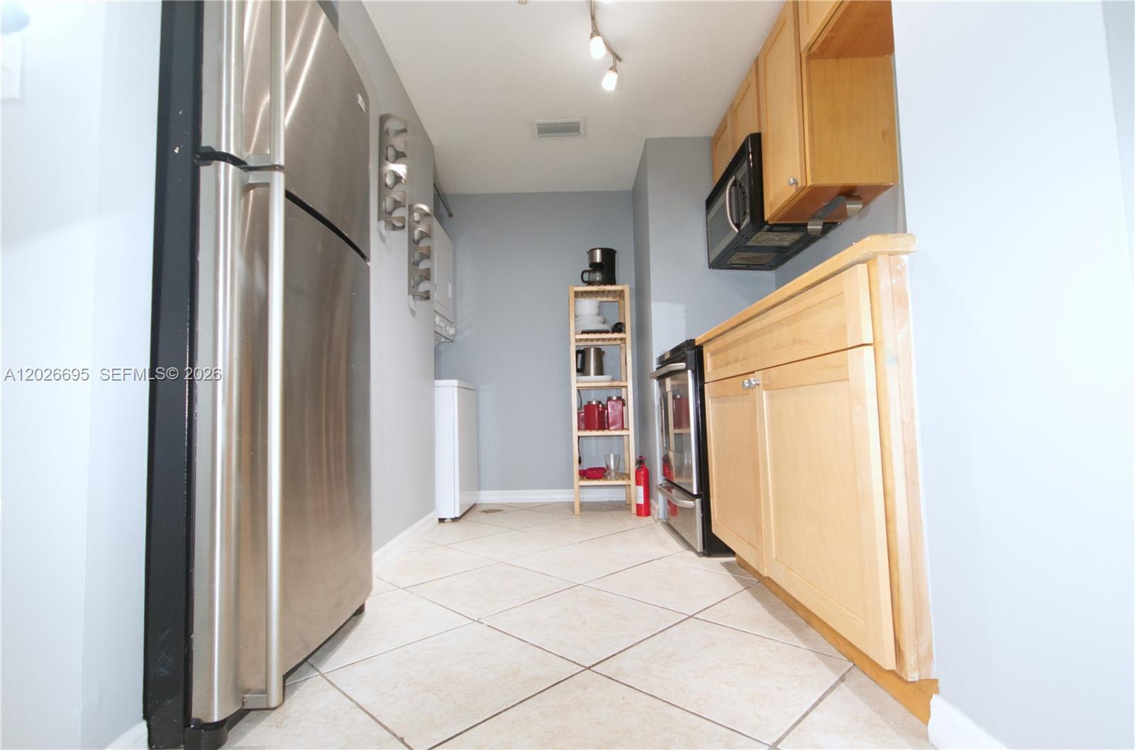 Property photo # 2