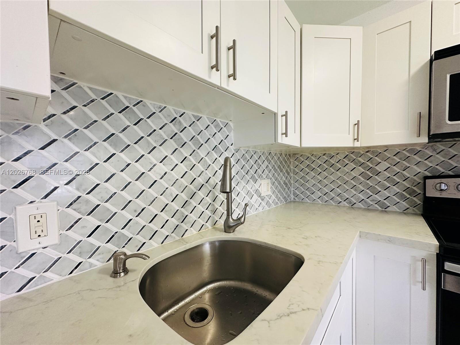 Property photo # 4