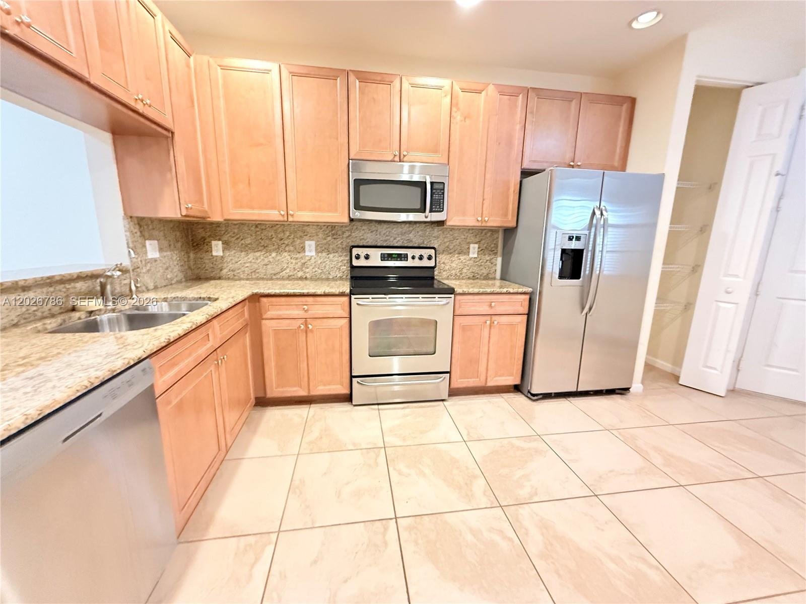 Property photo # 2