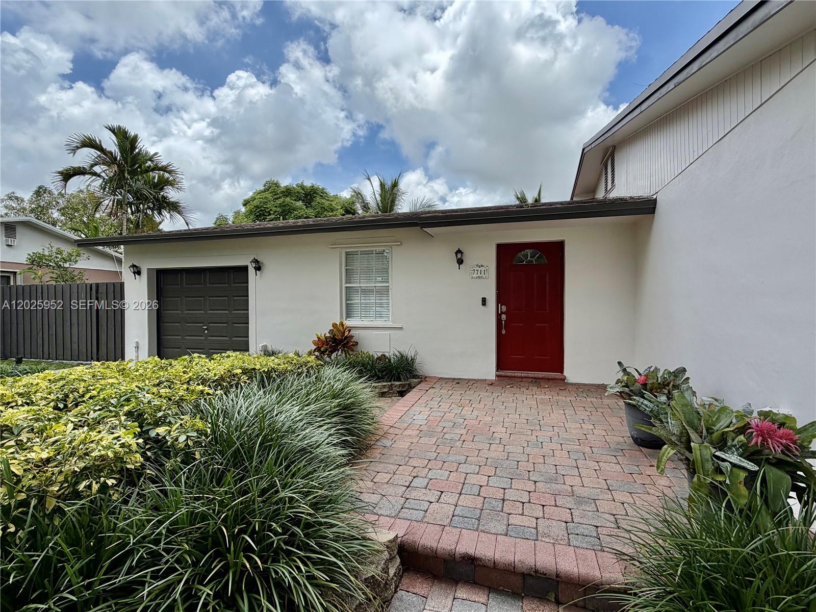 Property photo # 9