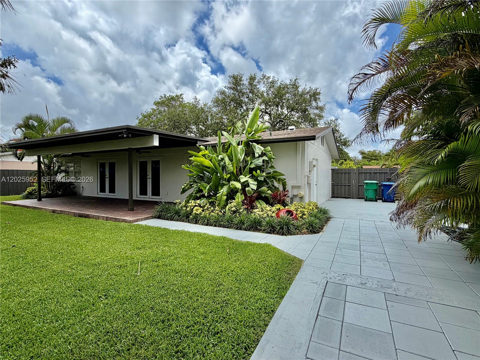 Property photo # 3