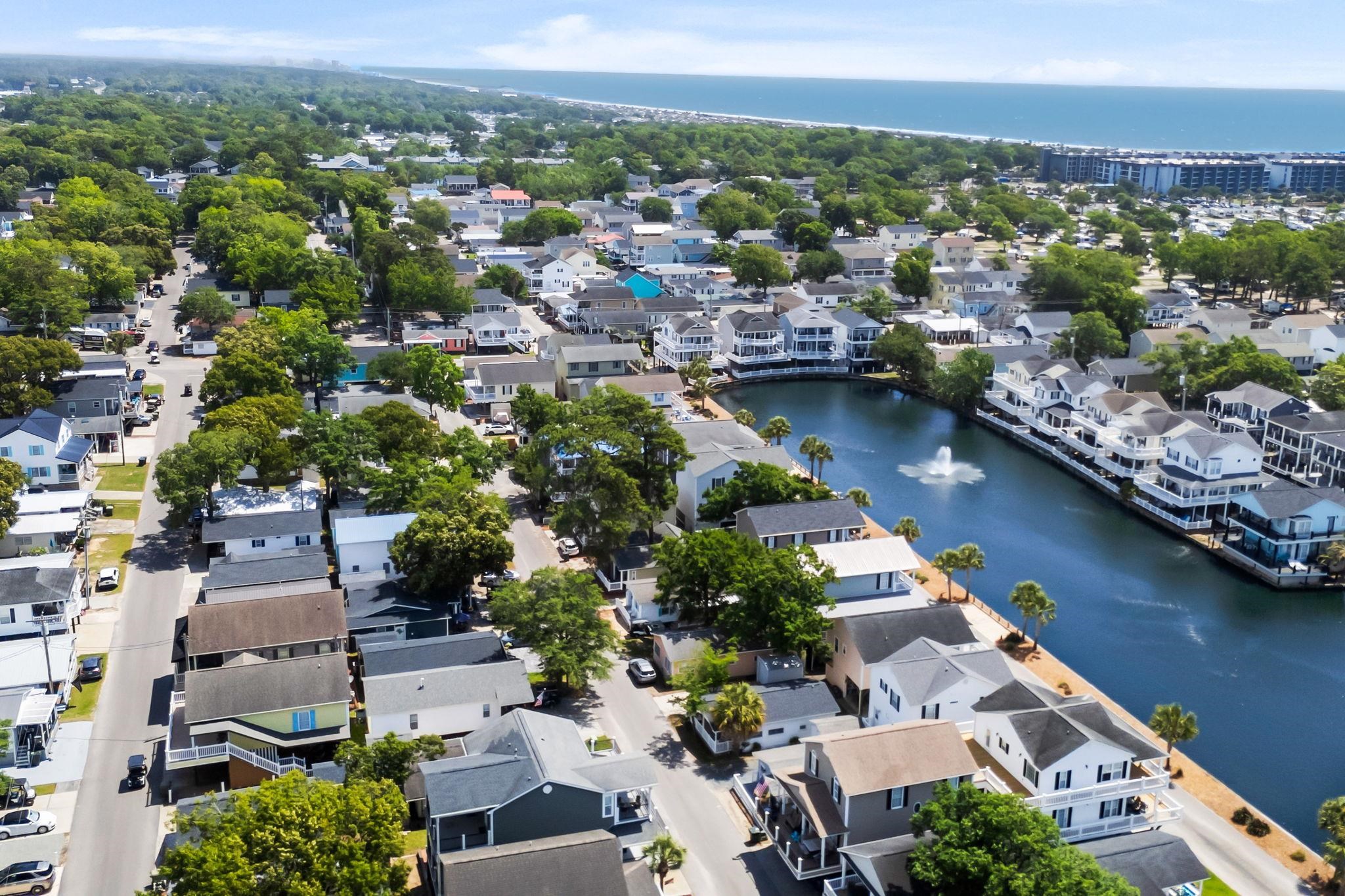 2613687 | Photo 44