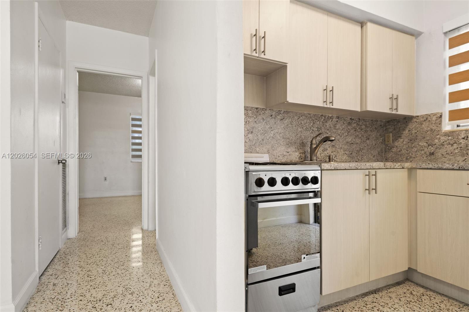 Property photo # 6