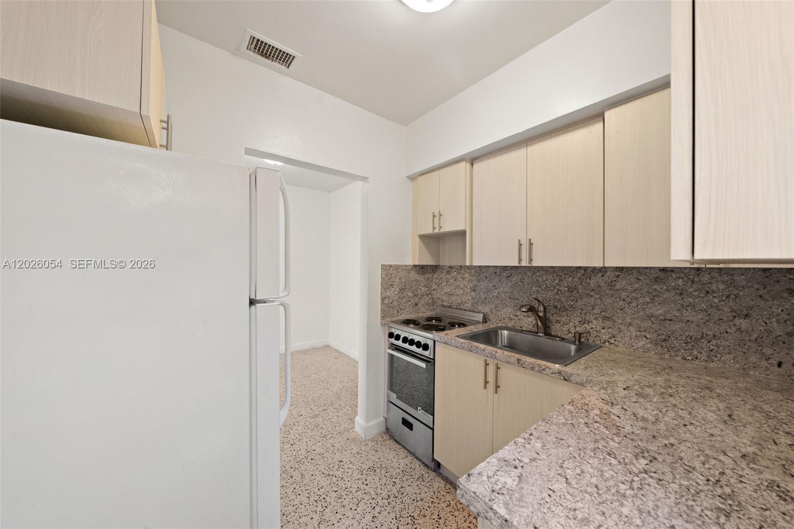 Property photo # 3