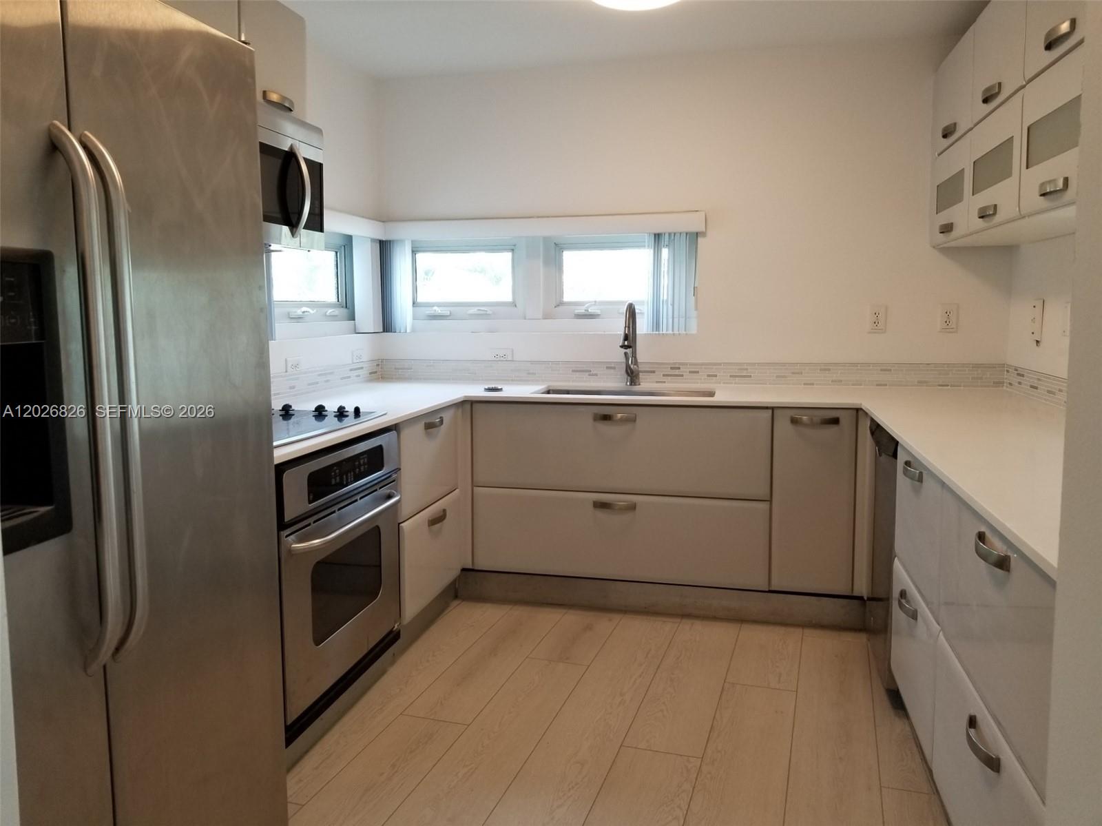 Property photo # 6