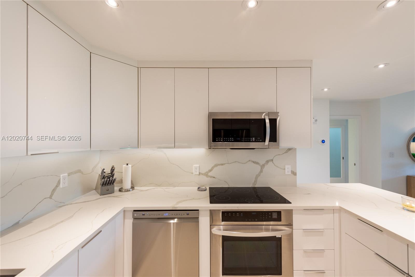 Property photo # 2