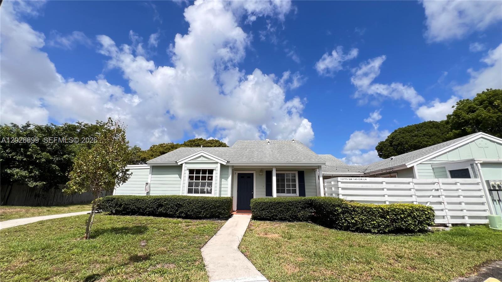 Vilg Homes Country Walk C