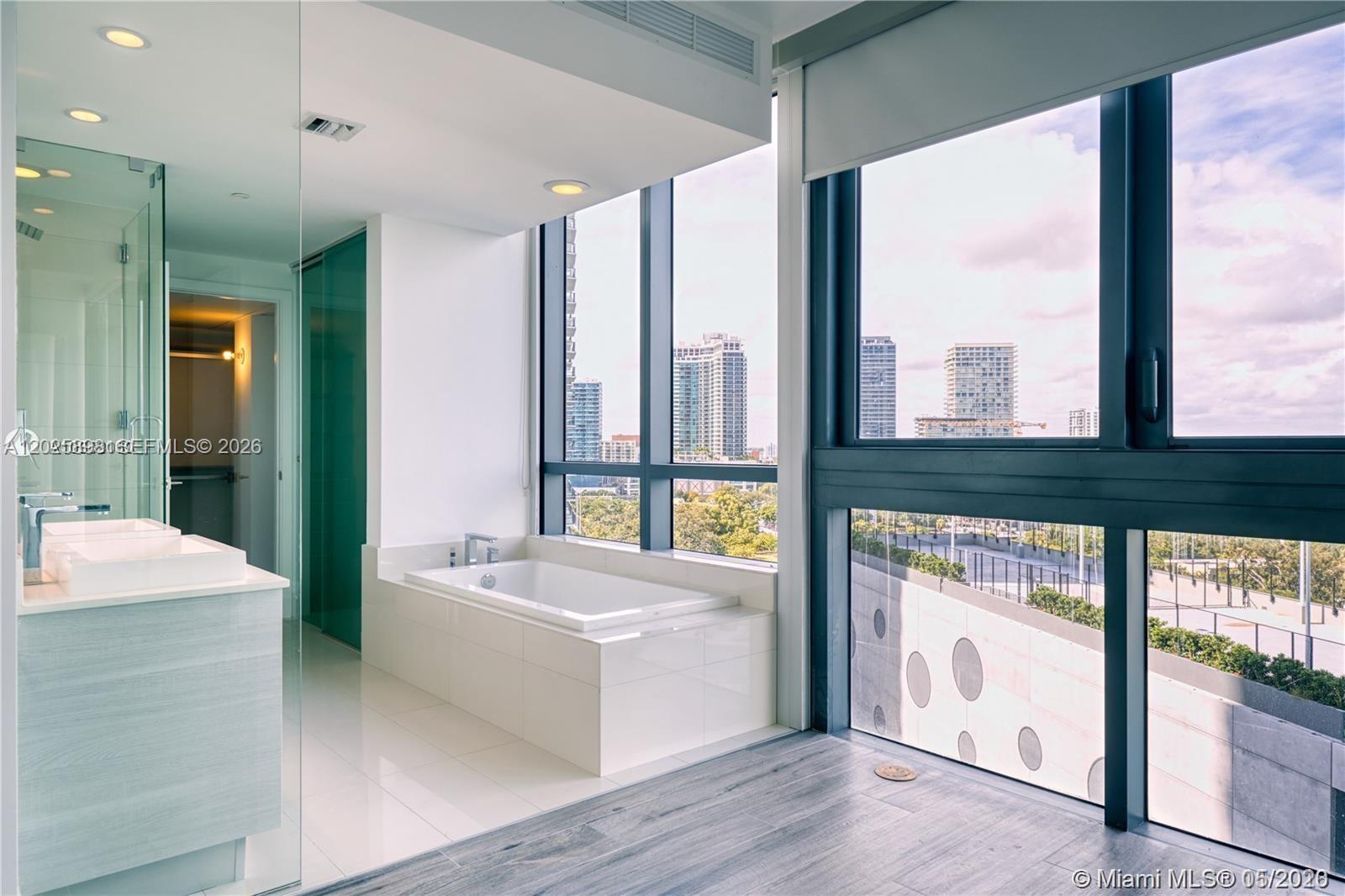 Property photo # 9