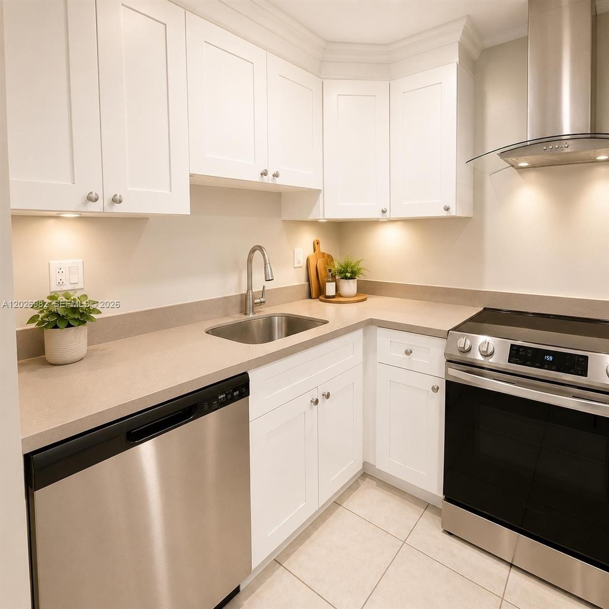 Property photo # 2