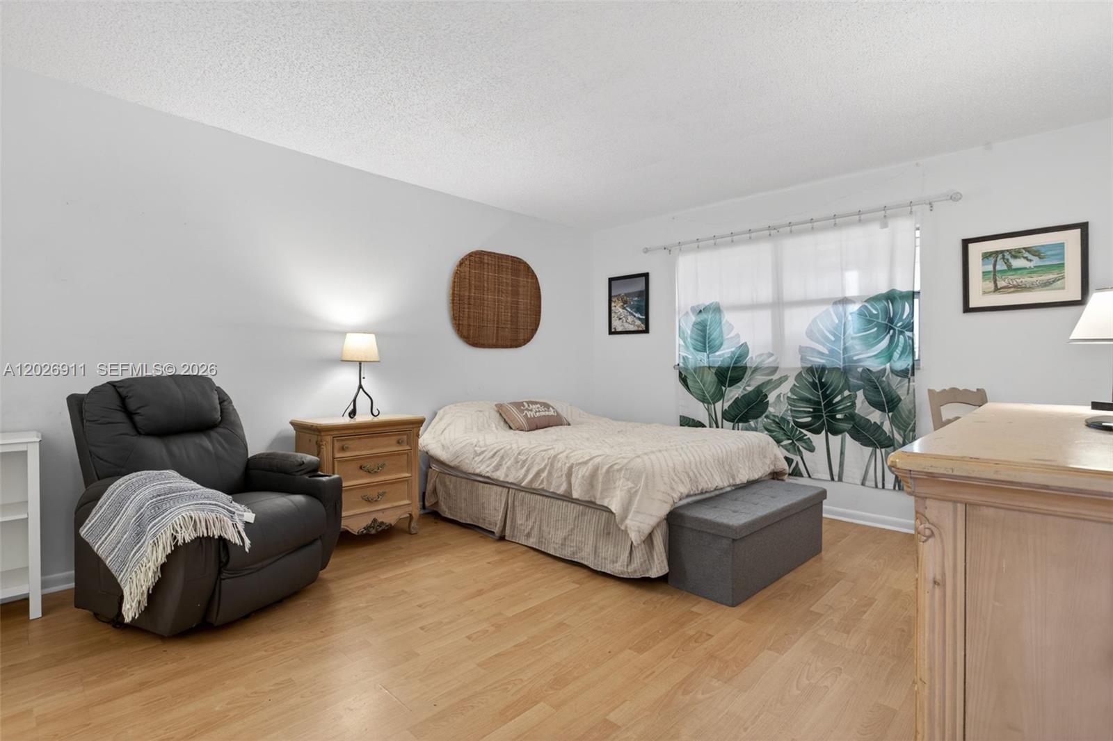 Property photo # 6