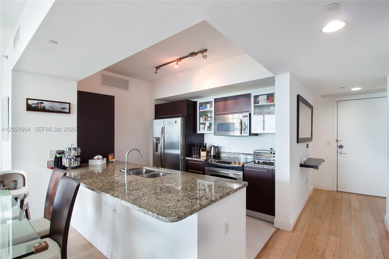 Property photo # 3