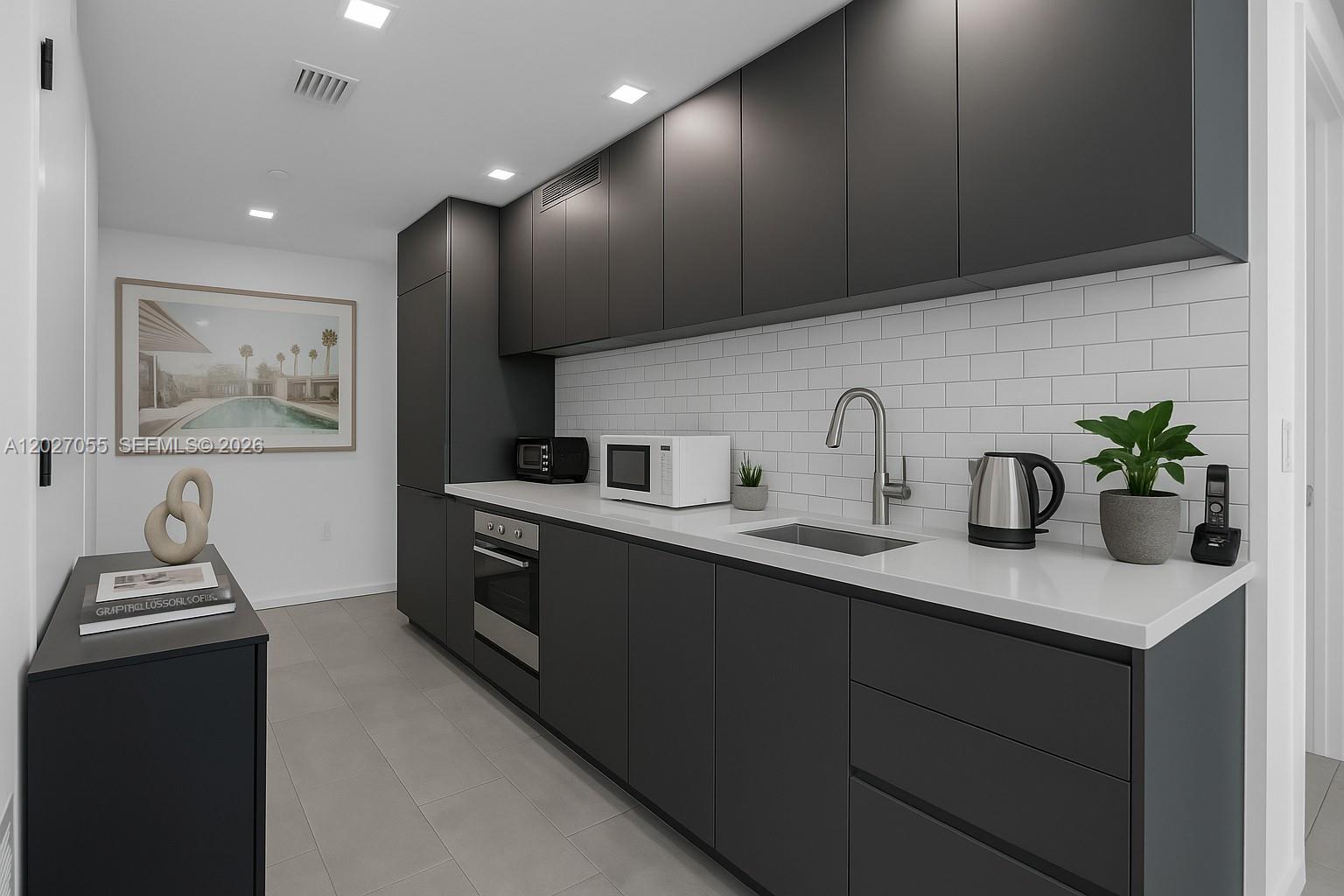 Property photo # 6