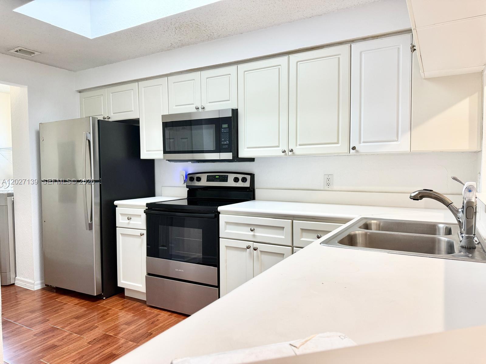 Property photo # 3