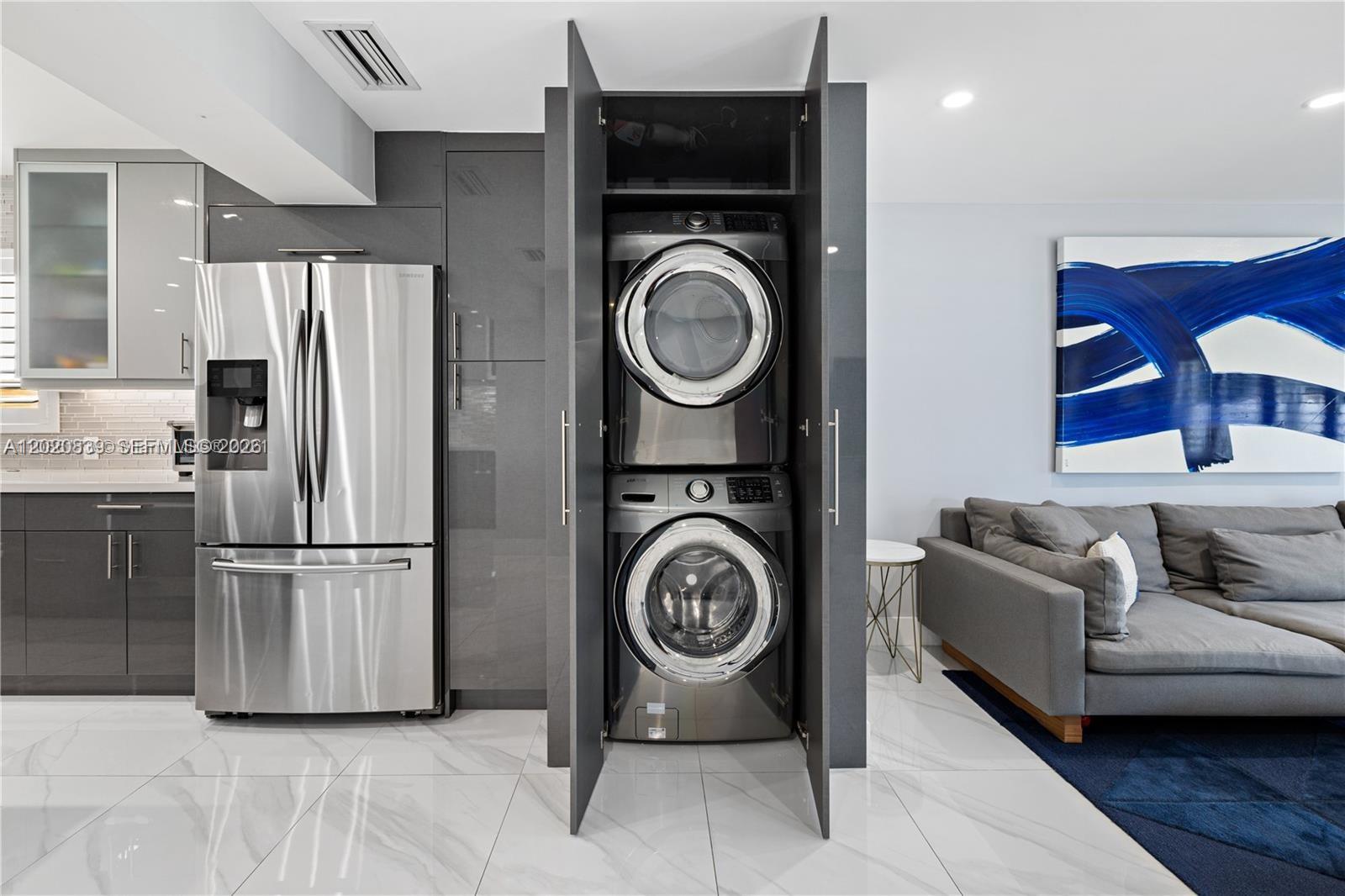 Property photo # 6