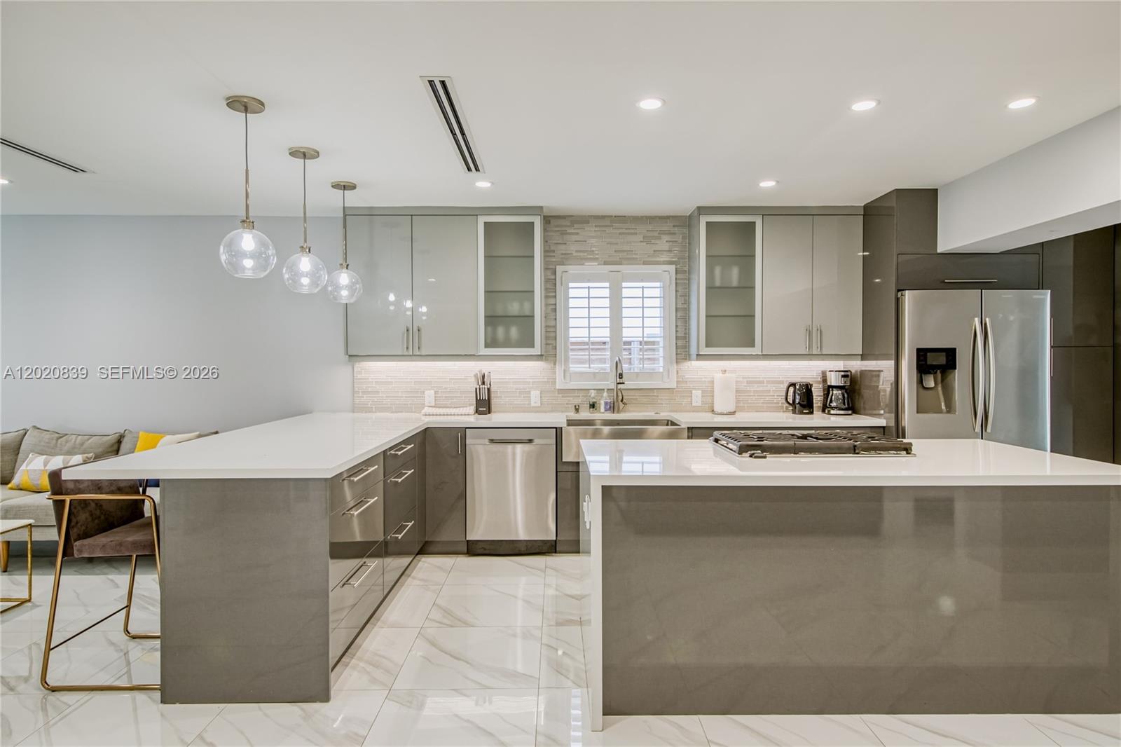 Property photo # 2