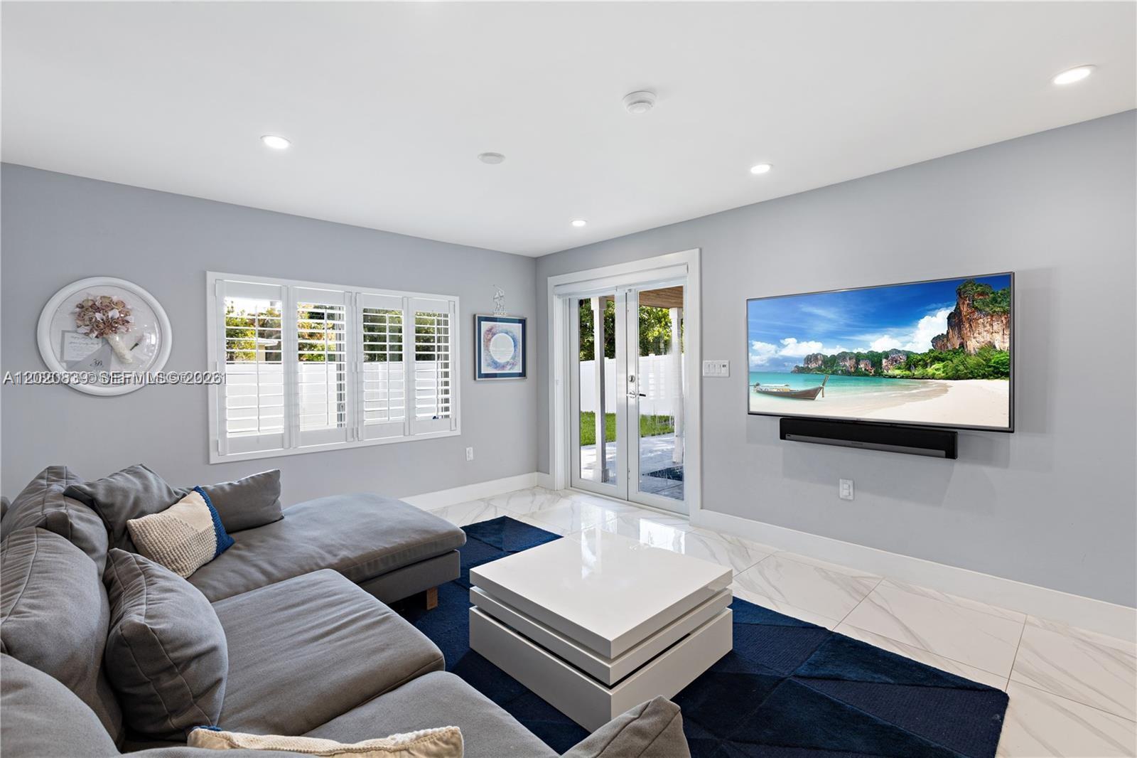 Property photo # 9