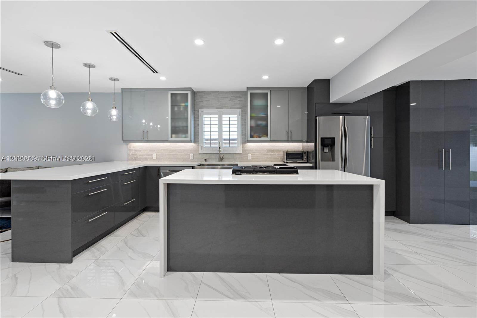 Property photo # 7
