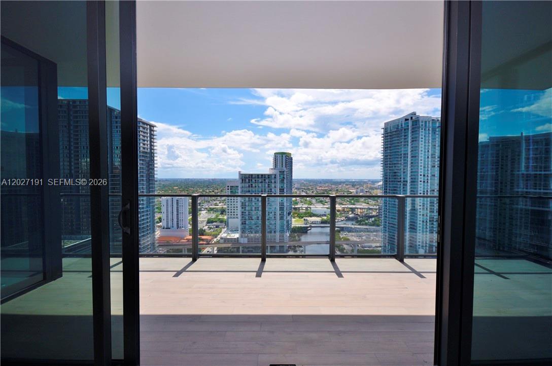 Reach Condo