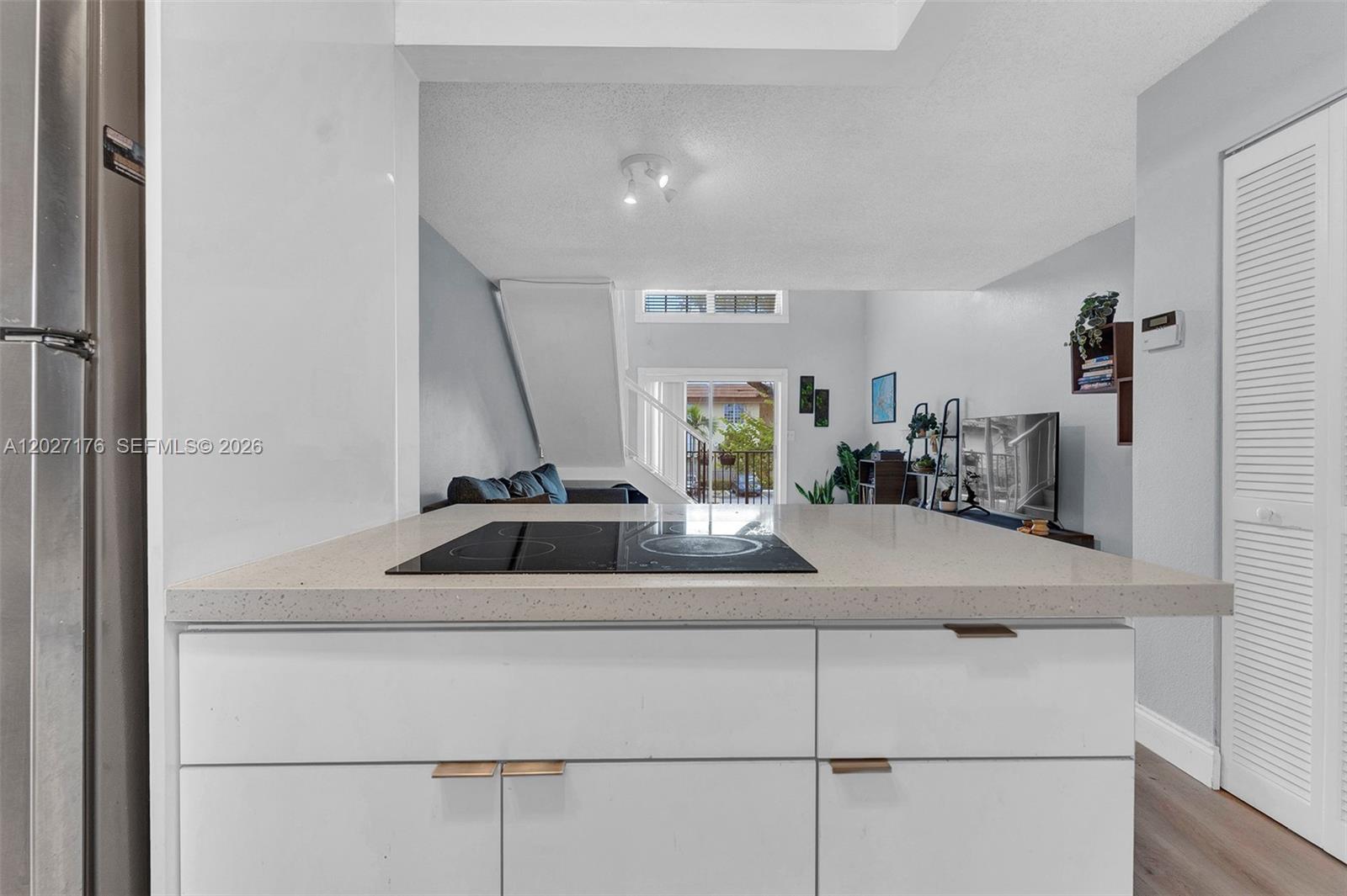 Property photo # 6