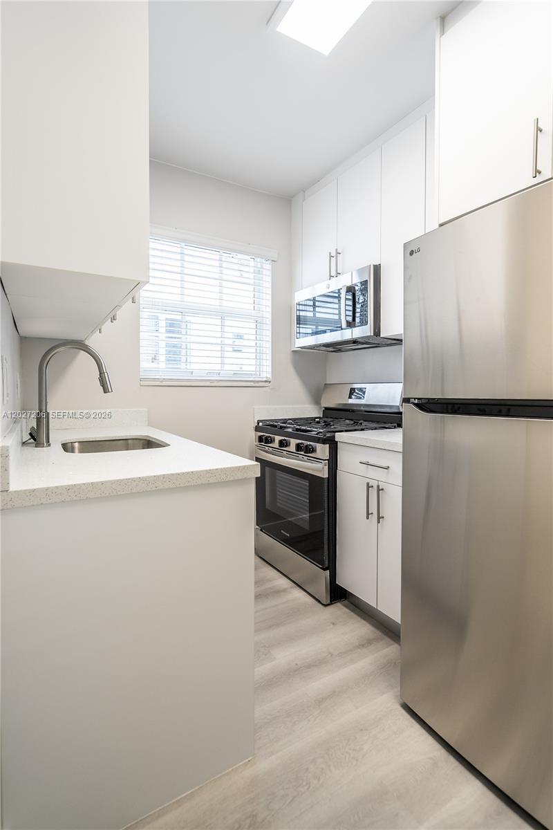 Property photo # 9
