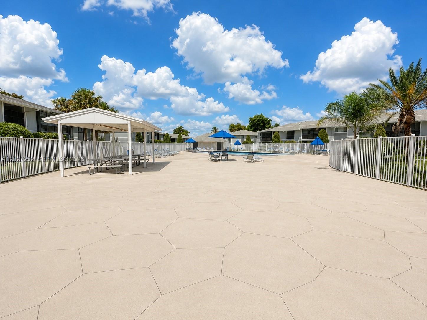 Property photo # 6