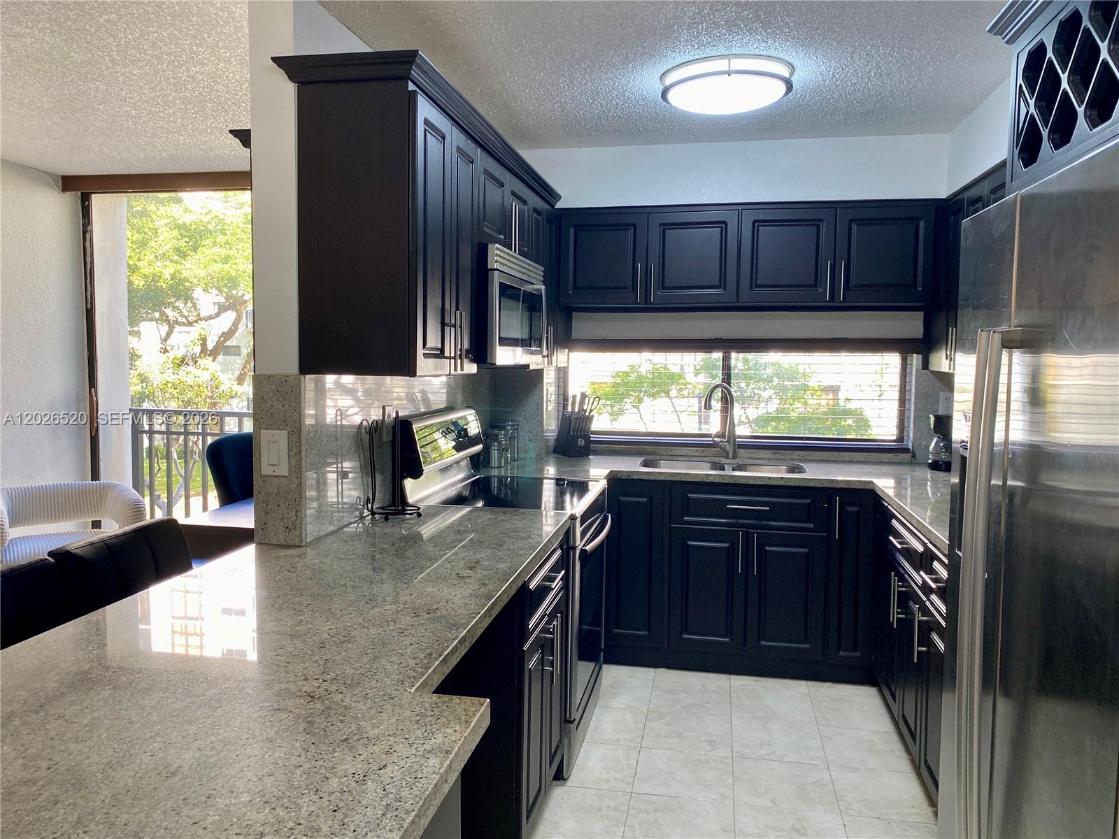 Property photo # 9