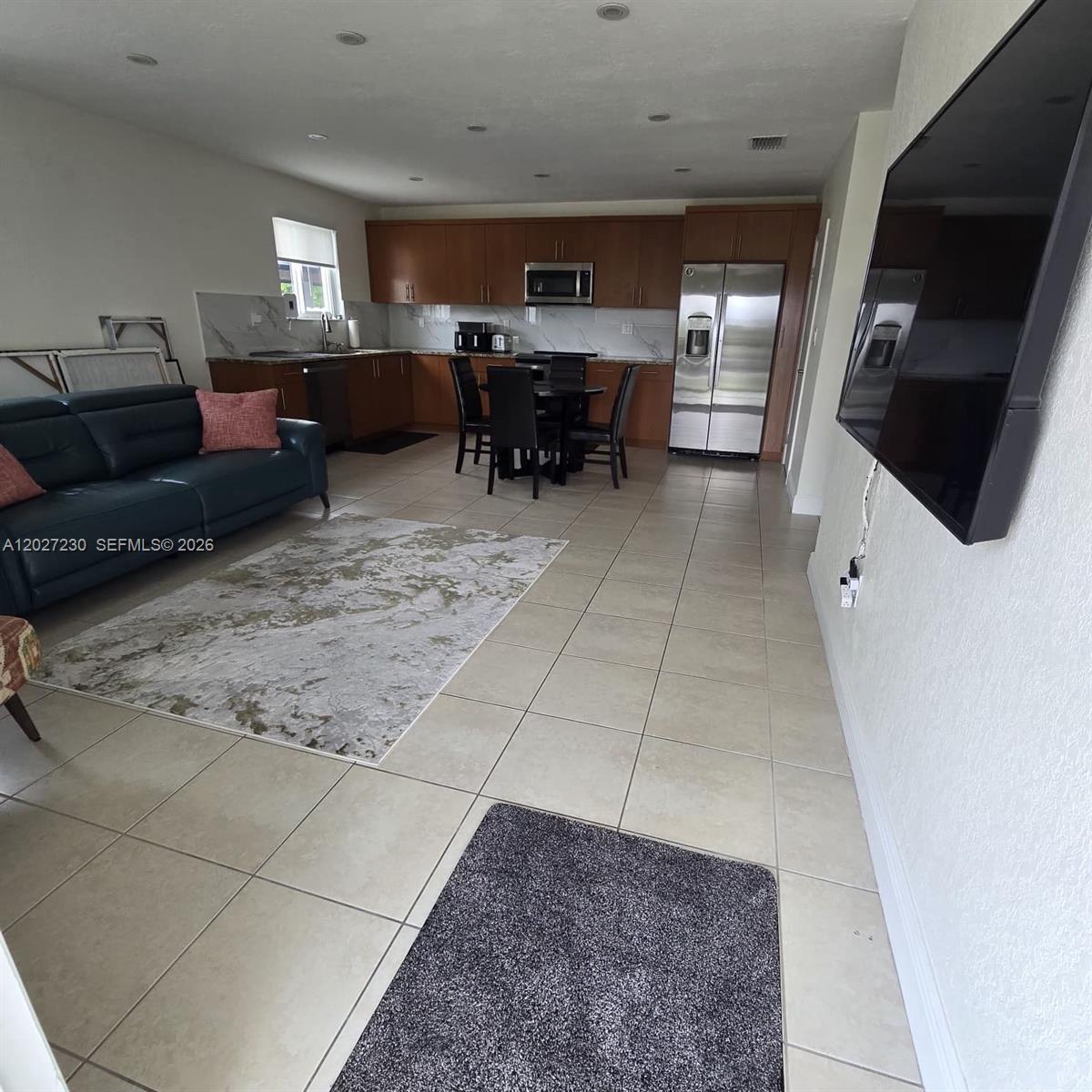 Property photo # 9