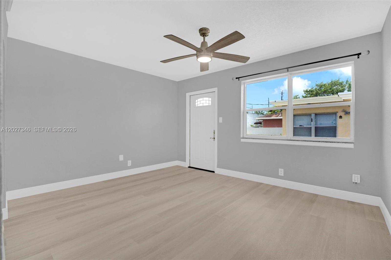 Property photo # 9