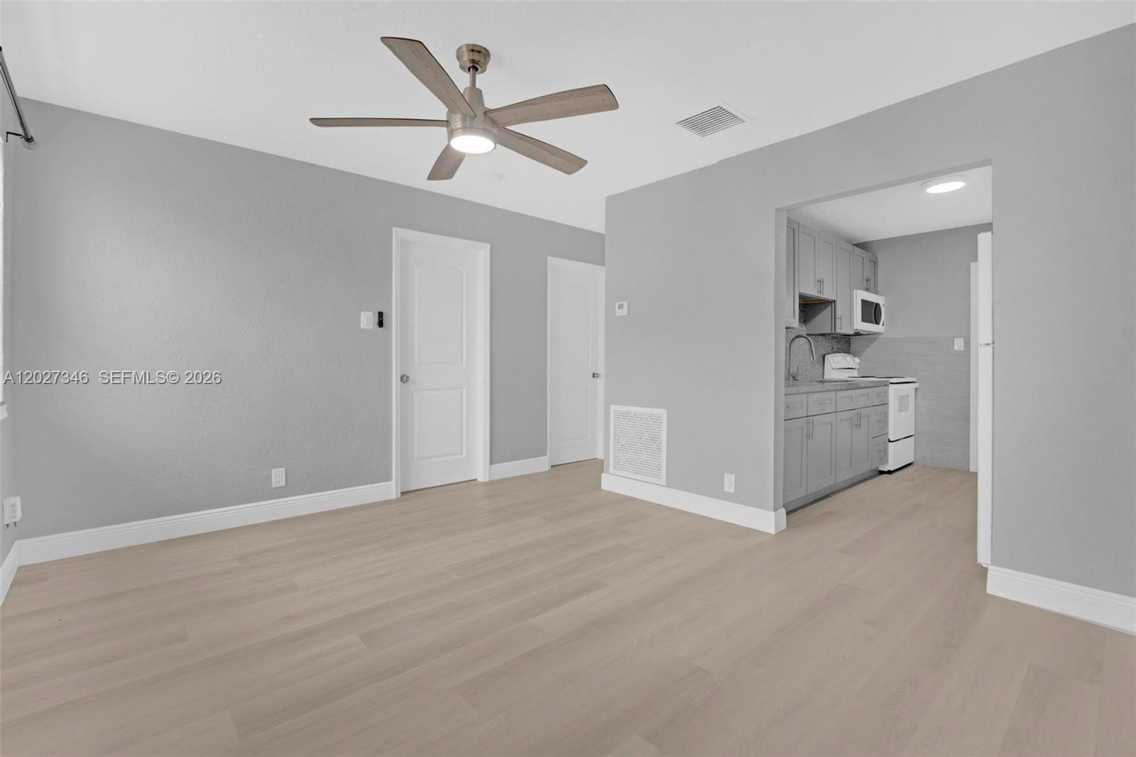 Property photo # 4