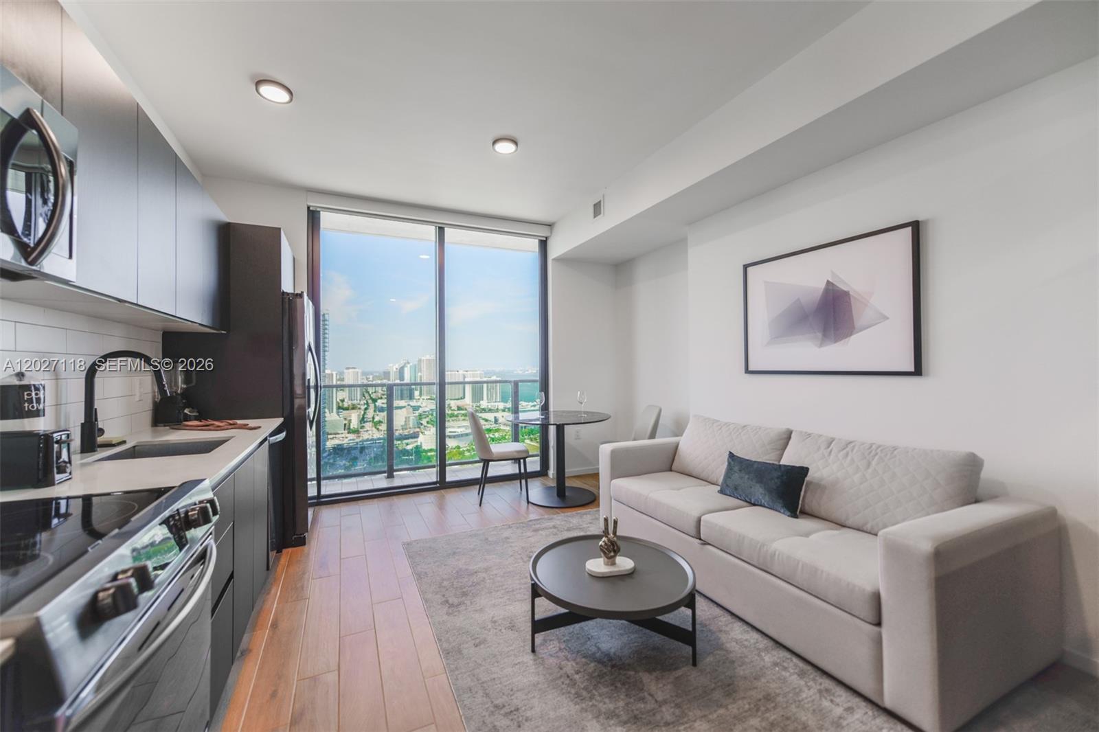 Property photo # 8