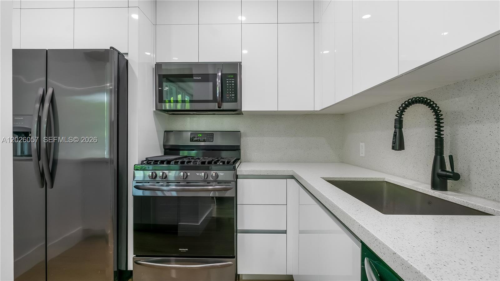 Property photo # 7
