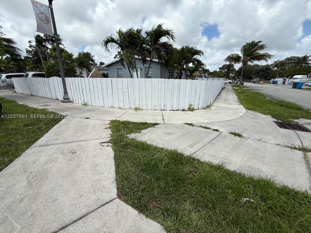 Property photo # 3