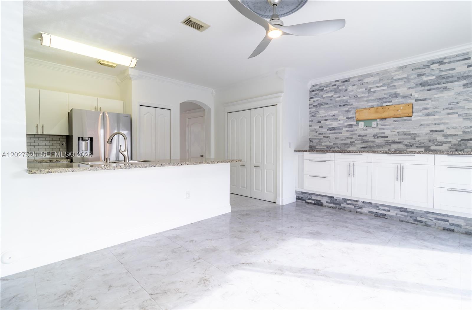 Property photo # 9