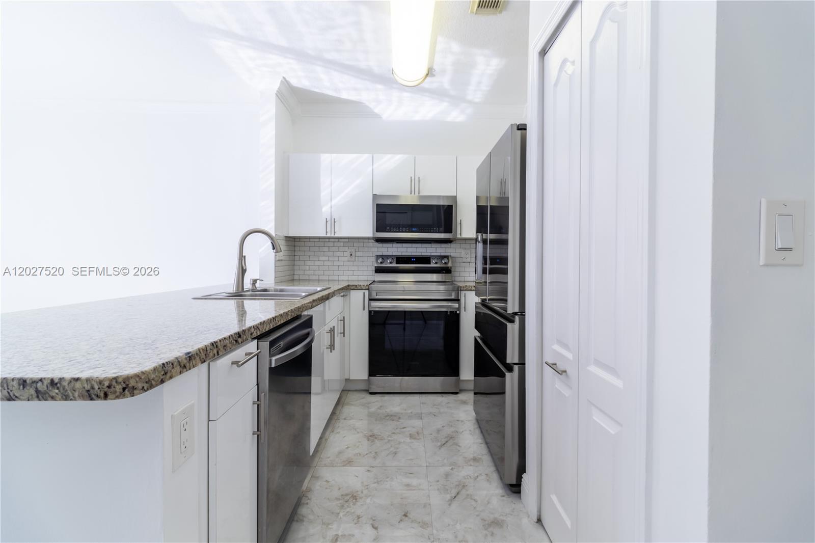 Property photo # 7