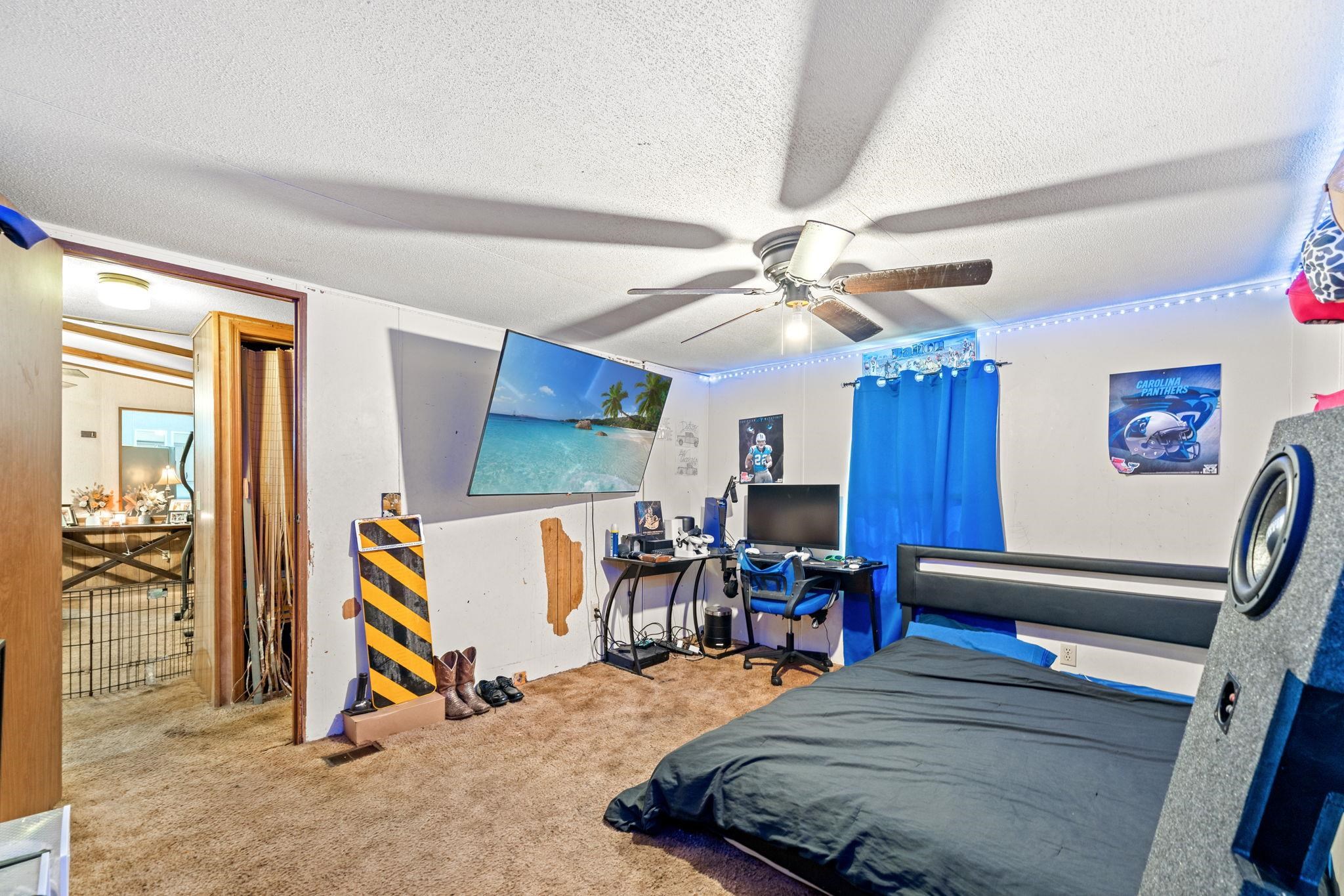 2613851 | Photo 26