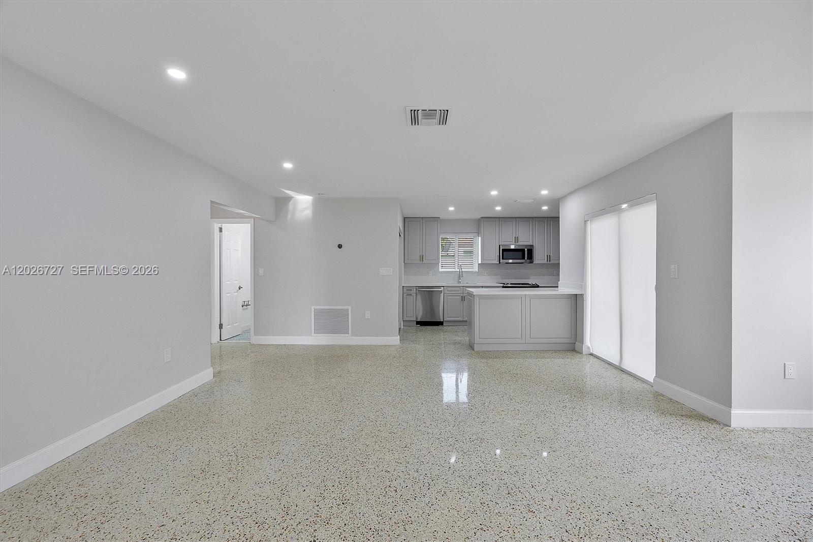 Property photo # 3