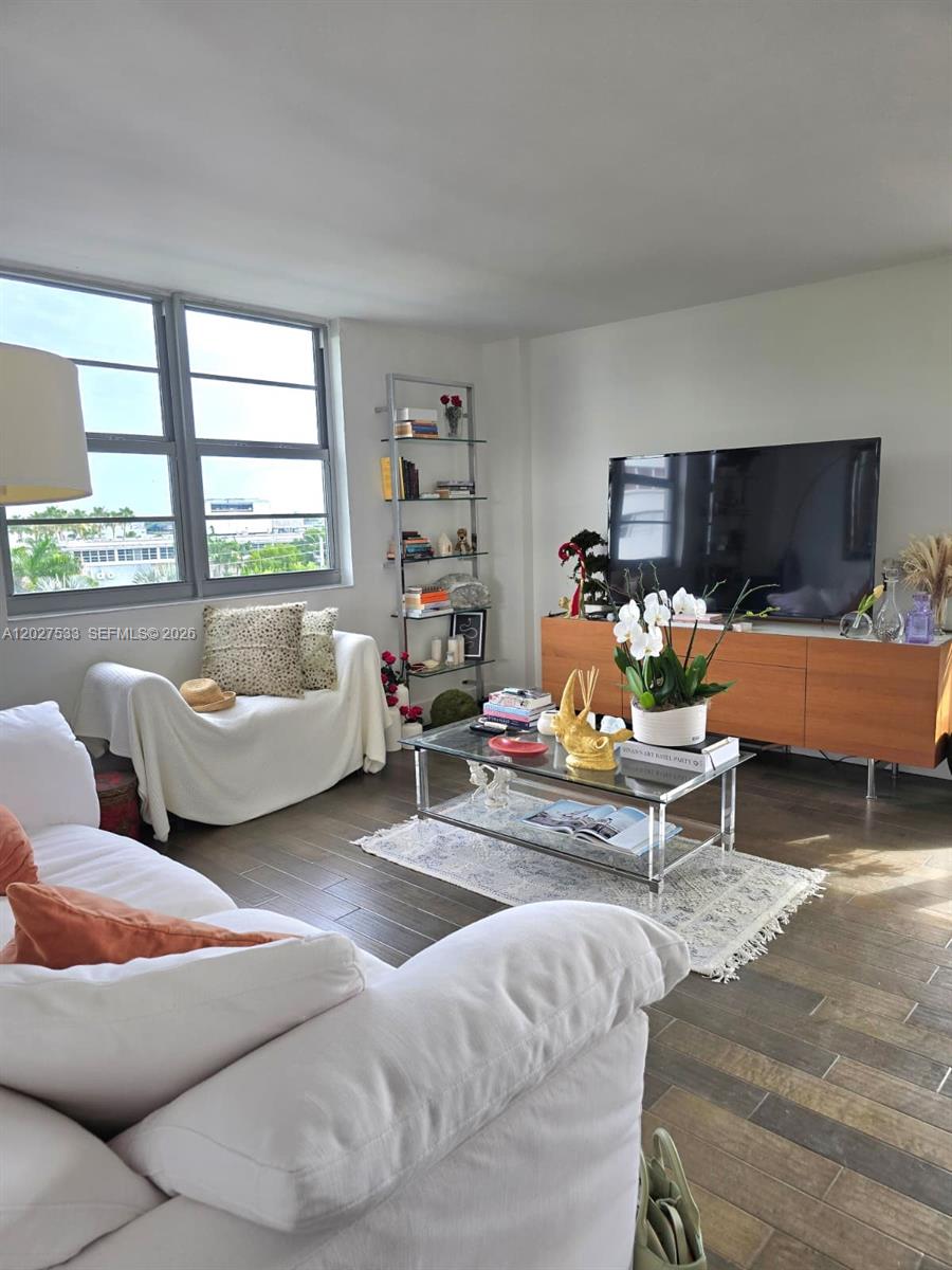 Property photo # 7