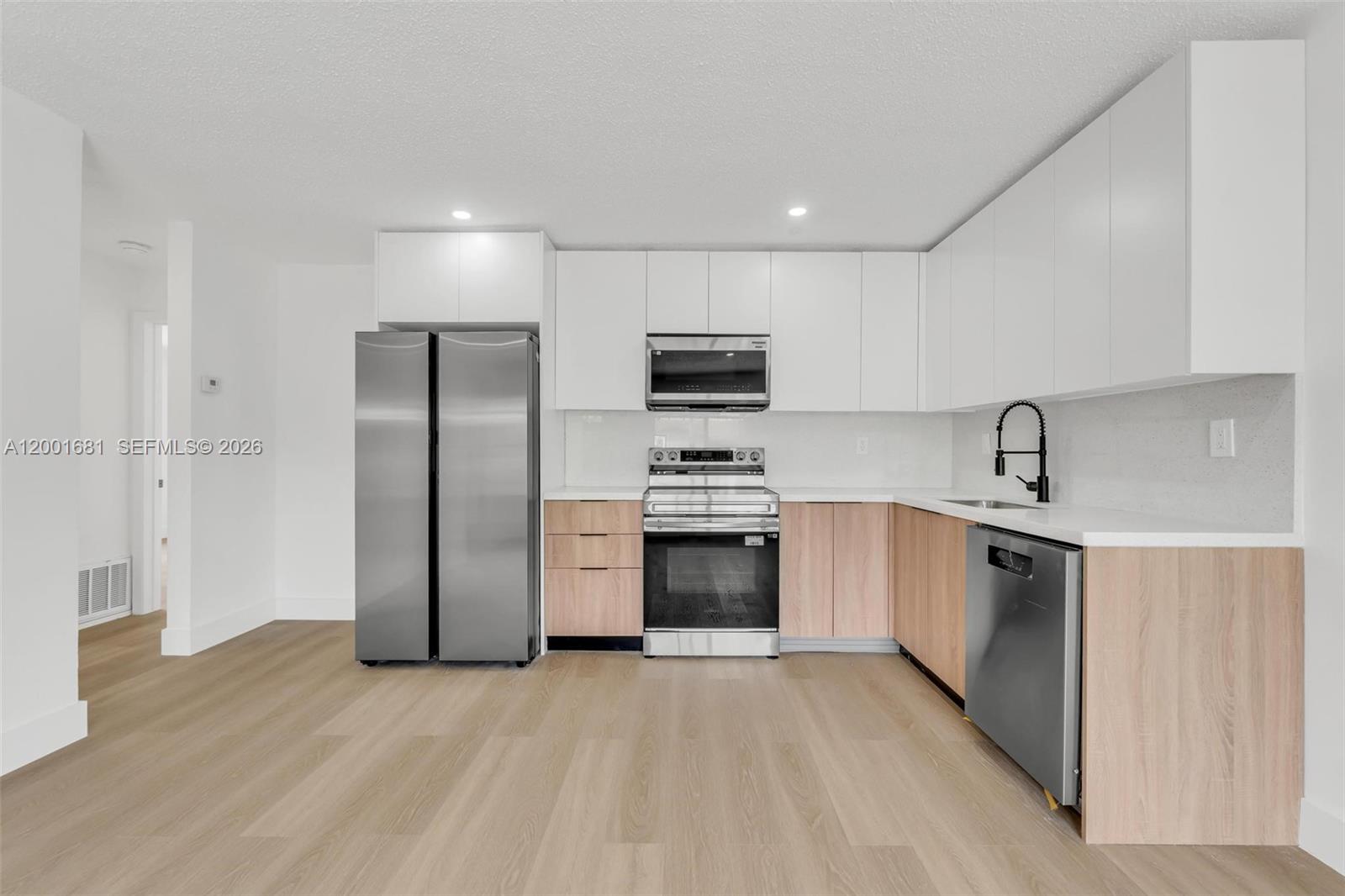 Coral Ridge Isles