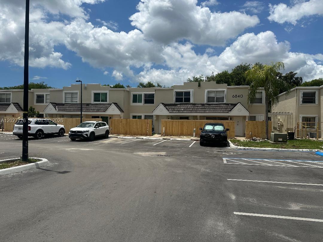 Gables Point III Condo