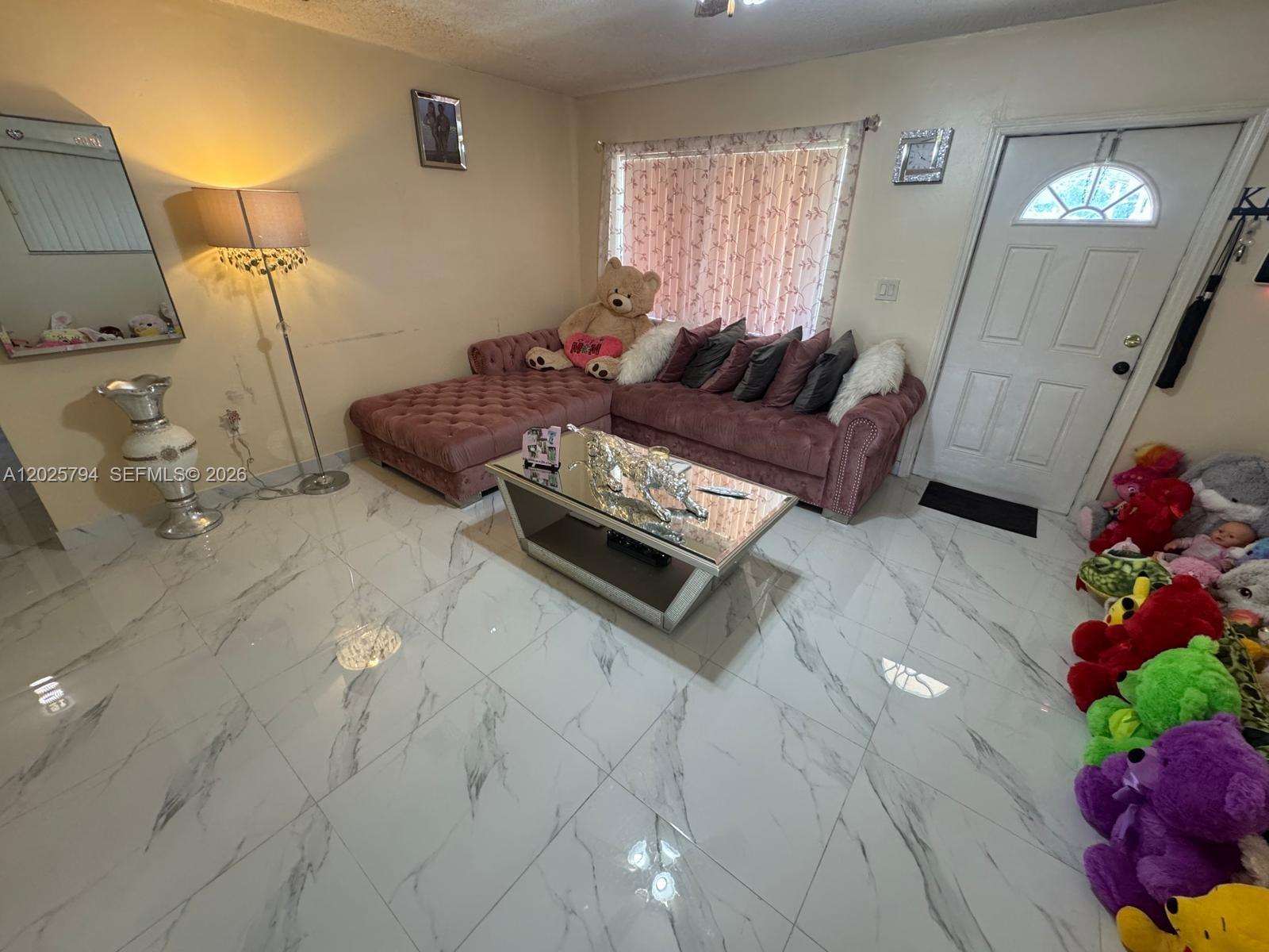 Homes for sale in Hollywood, FL | 5923 Fillmore St, Hollywood, FL 33021 | MLS# A12025794