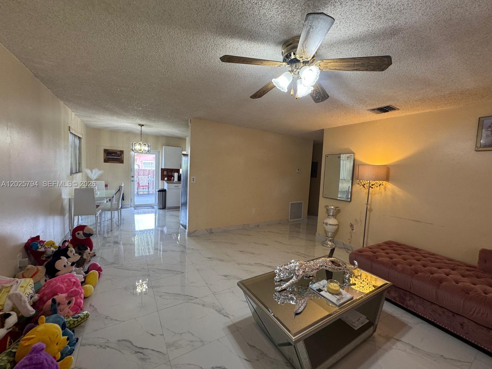 Homes for sale in Hollywood, FL | 5923 Fillmore St, Hollywood, FL 33021 | MLS# A12025794