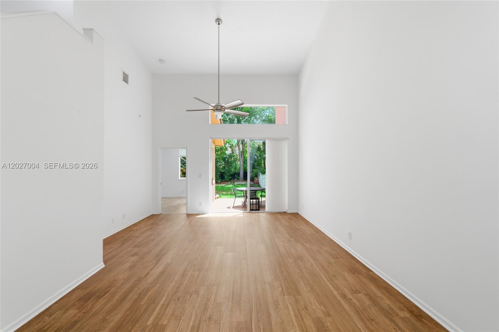Property photo # 8