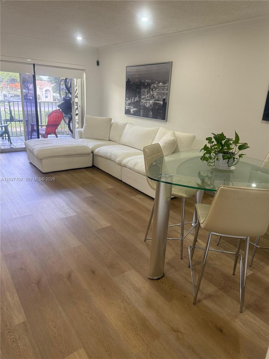 Property photo # 6