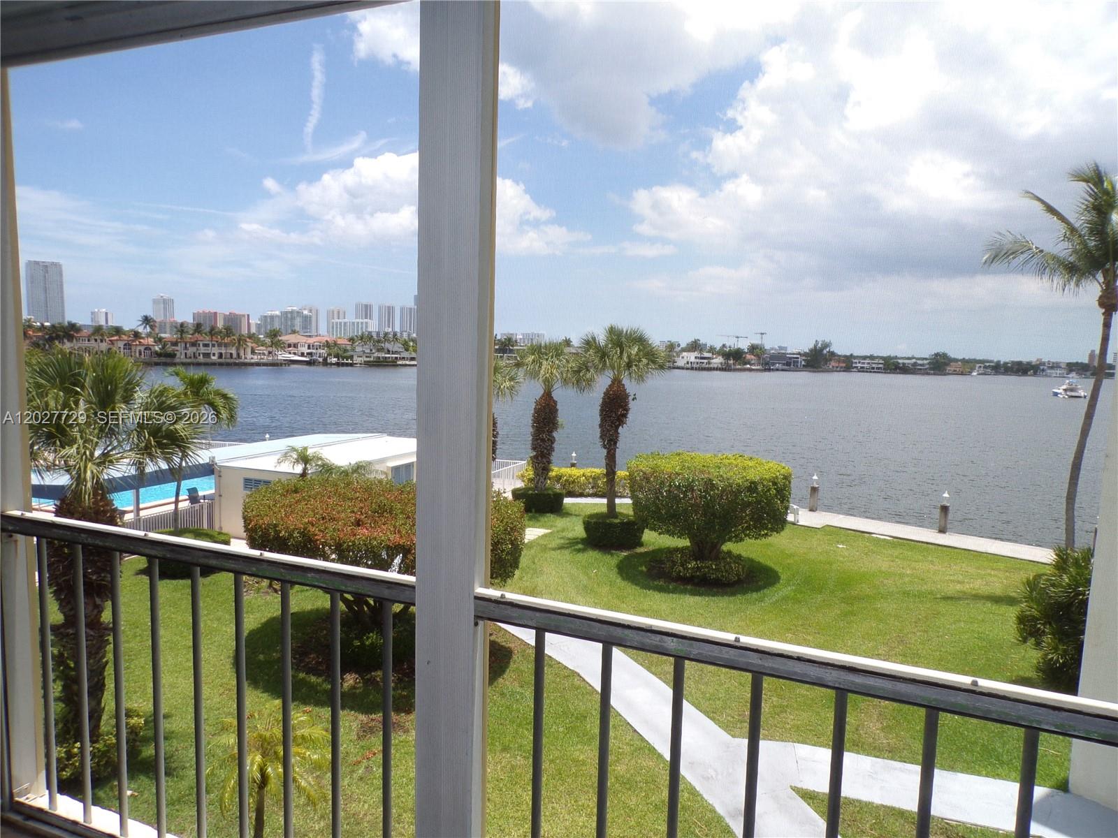 Point East Sec 4 Condo