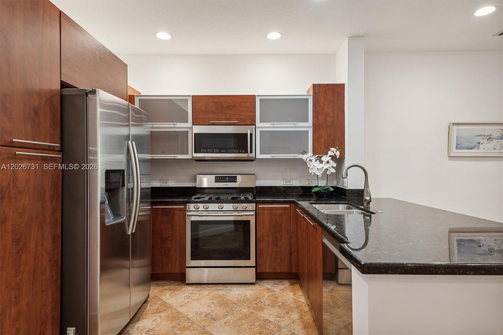 Property photo # 8