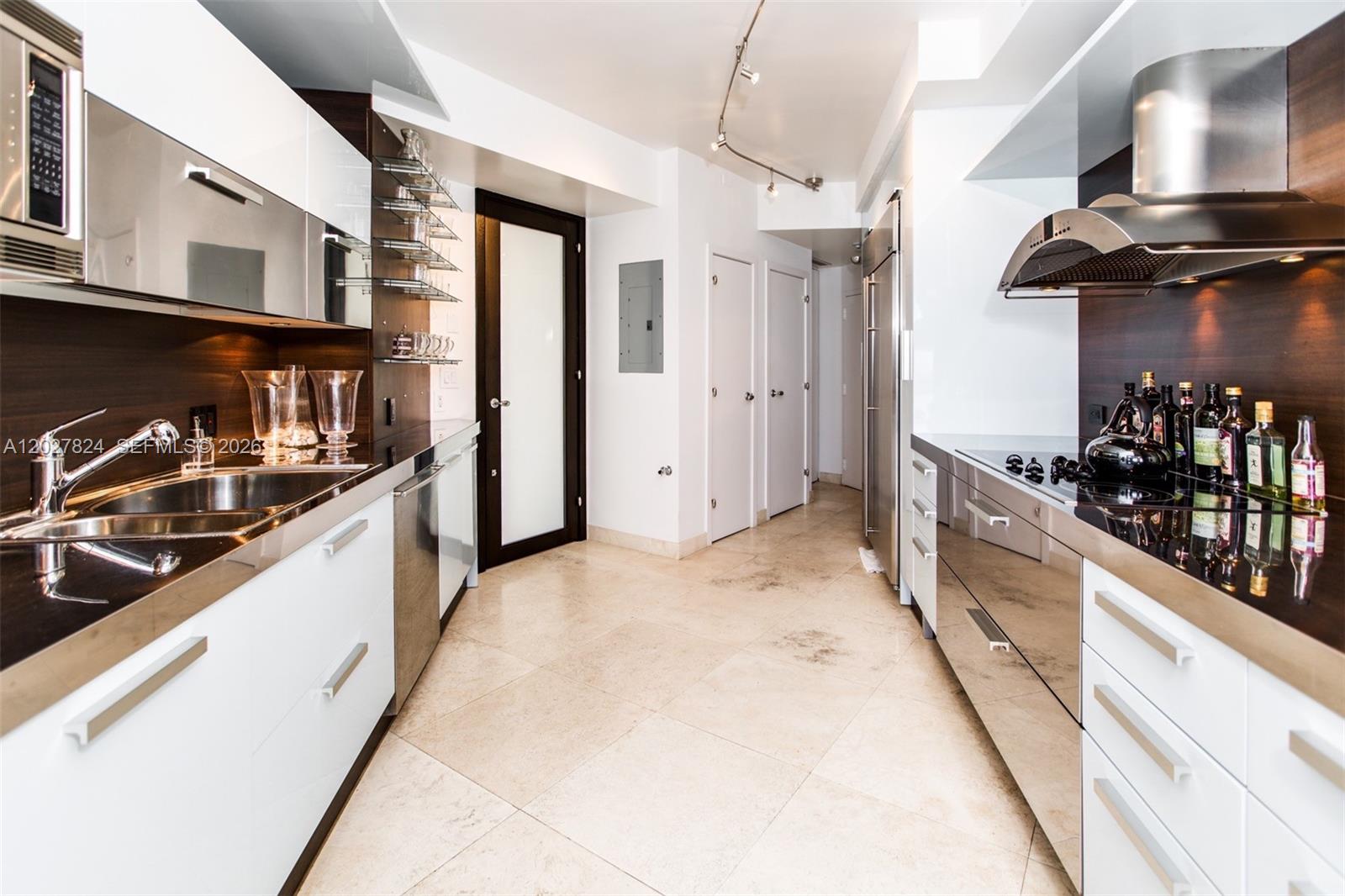 Property photo # 8