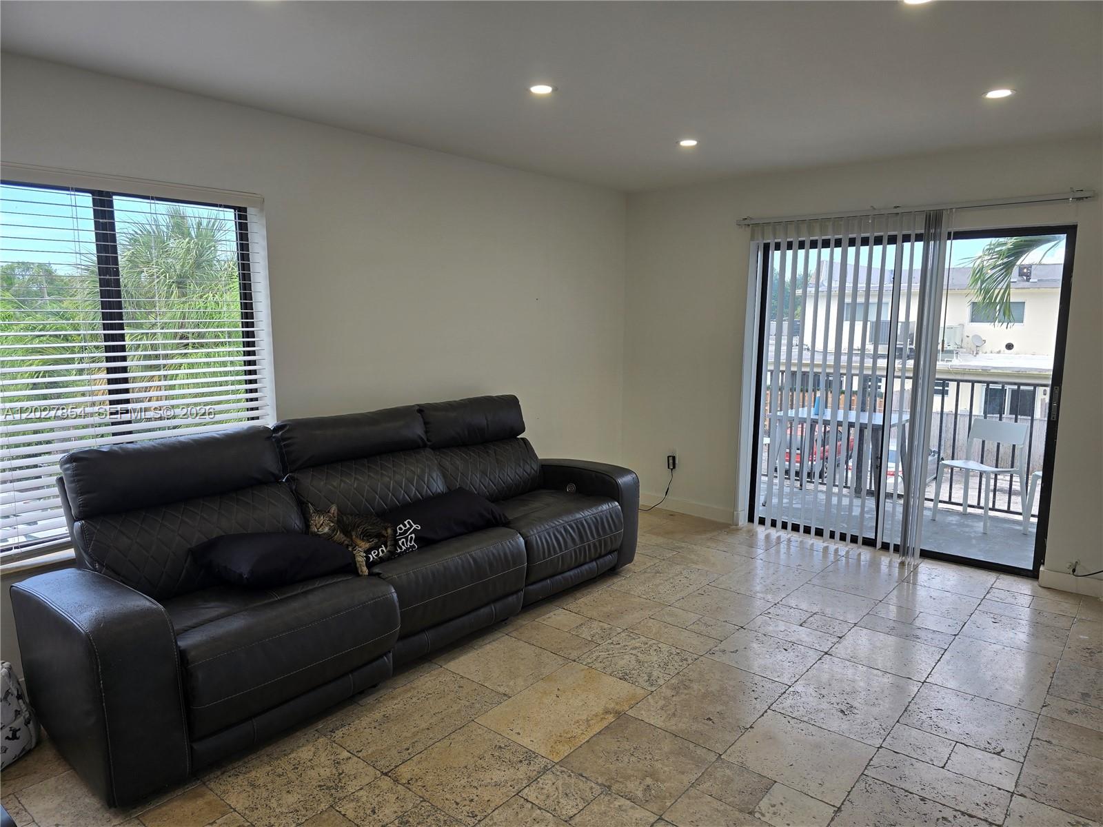 Property photo # 7
