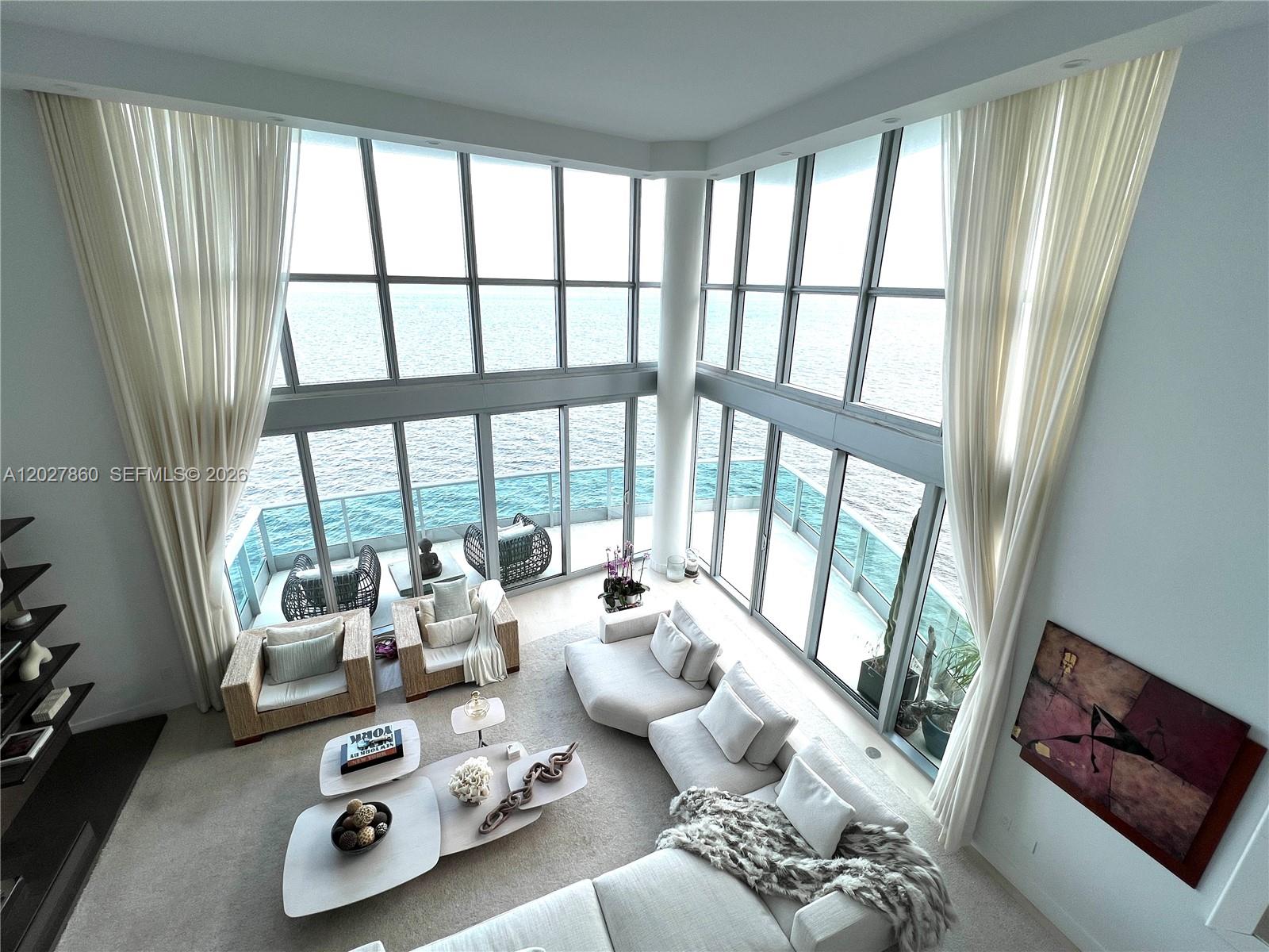Jade Residences At Bricke